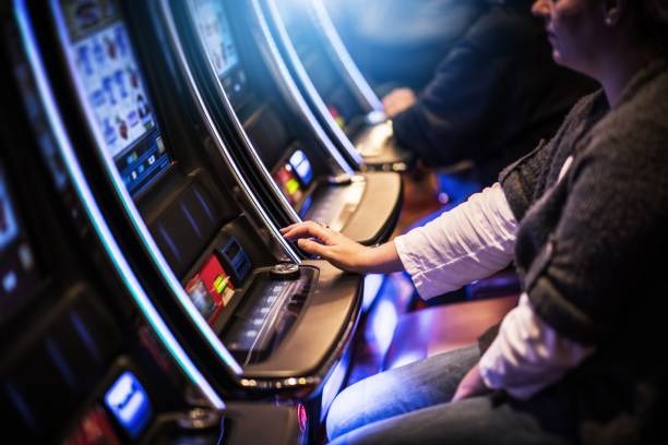 gecko388 Browse Tables and Slot Rooms